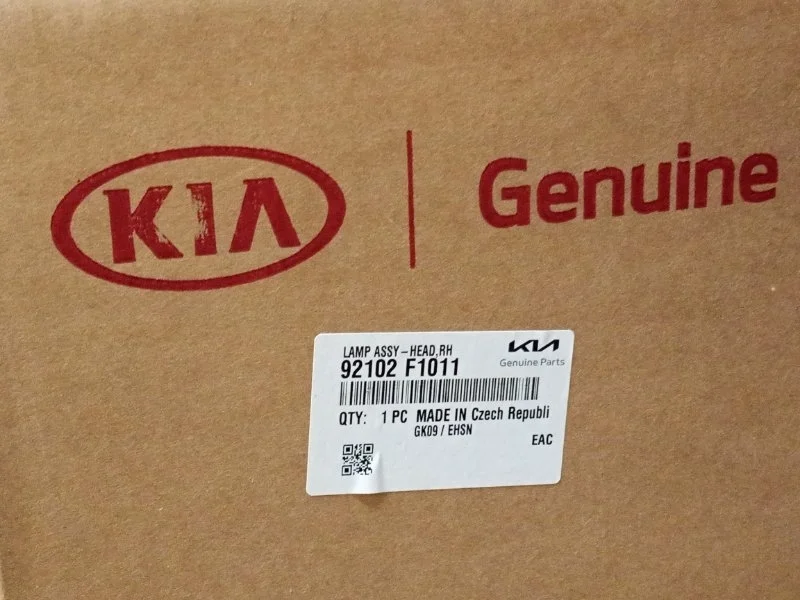 Фара Kia Sportage 2016-2020 92102F1011 4, передняя правая