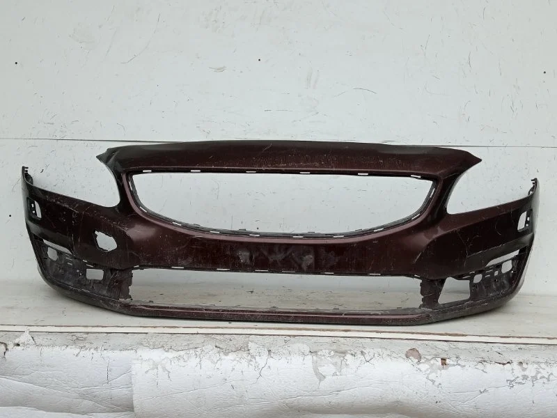 Бампер Volvo S60 2010-2013 31323831 2, передний