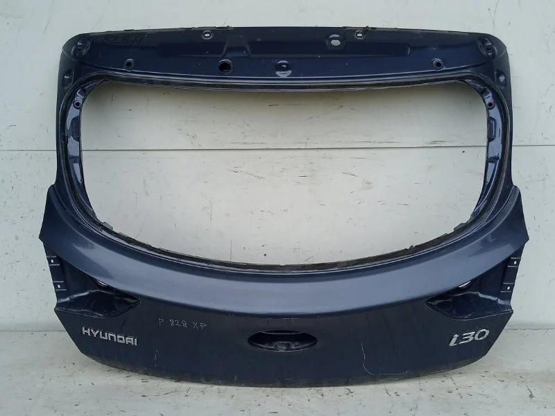 Крышка багажника Hyundai i30 2011-2017 73700A6000 2, задняя