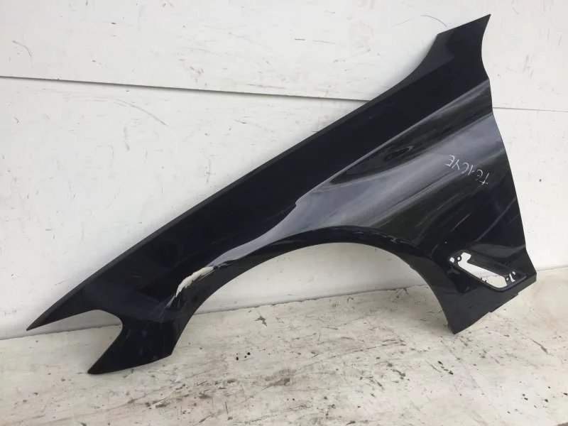 Крыло BMW 5 series 2016-2022 41007443687 G30/G31, переднее левое