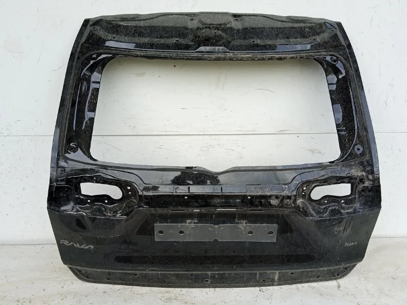 Крышка багажника Toyota Rav4 2018-2021 670050R370 XA50, задняя
