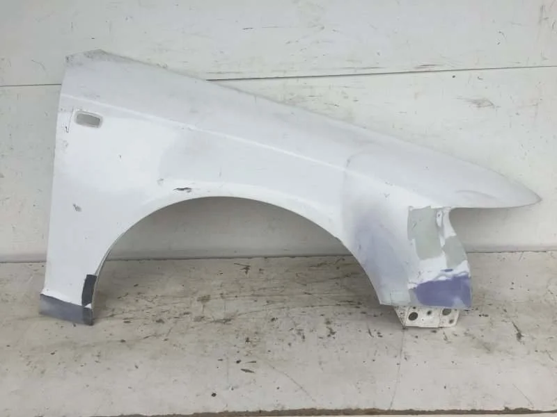 Крыло Audi A5 2004-2011 4F0821104D C6, переднее правое
