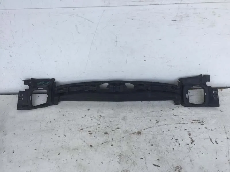 Воздуховод радиатора BMW 5 series 2016-2022 51747383845 G30/G31, передний