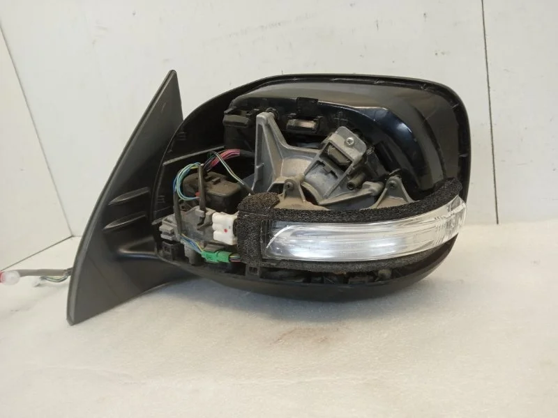 Зеркало боковое Toyota Land Cruiser 2016-2021 8794060R63 200, левое