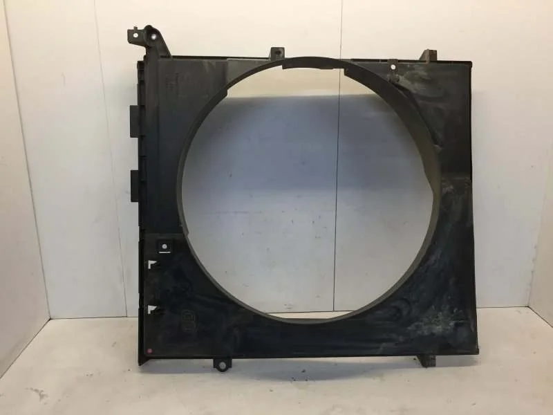 Диффузор вентилятора Toyota Land Cruiser Prado 2009-2023 1671130060 150, передний