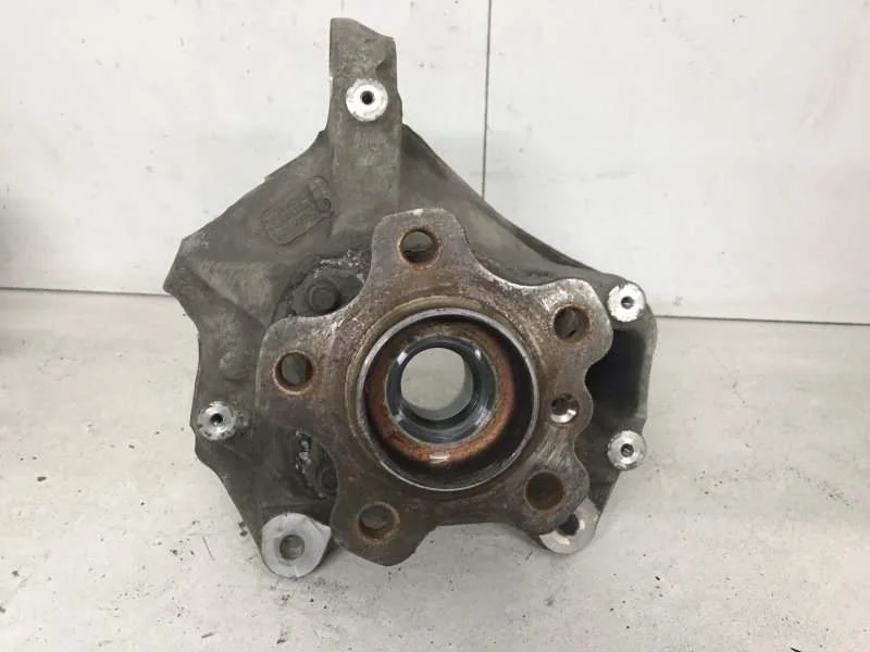 Ступица подвески BMW X3 2017-2023 31216882597 G01, передняя левая