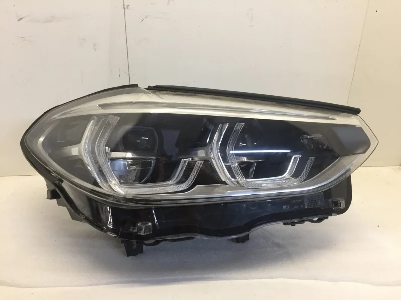 Фара BMW X3 2017-2025 873965401 G01, передняя правая