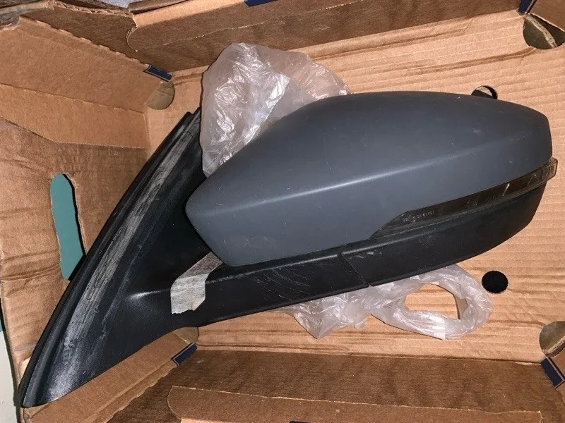 Зеркало боковое Skoda Octavia 2013-2020 5E1857507D A7, переднее левое