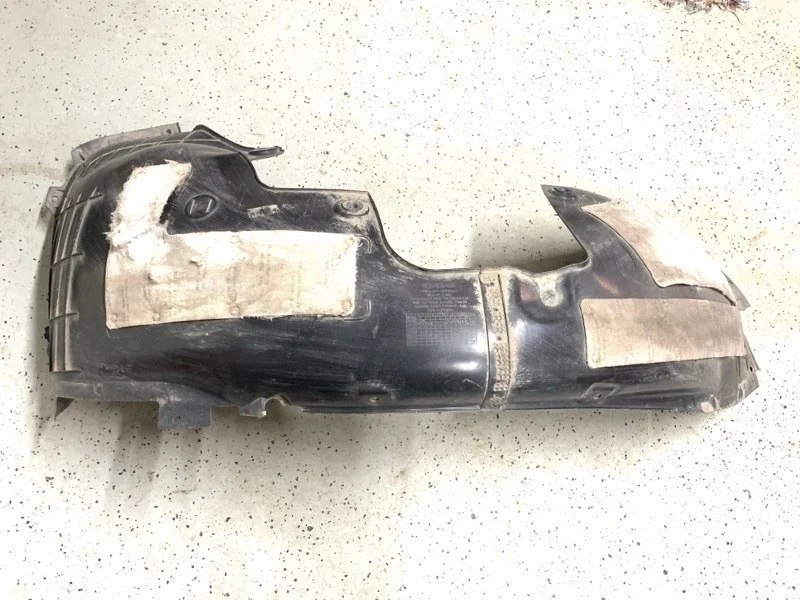 Локер (подкрылок) Kia Sportage 2015-2022 86811F1500 4, передний левый