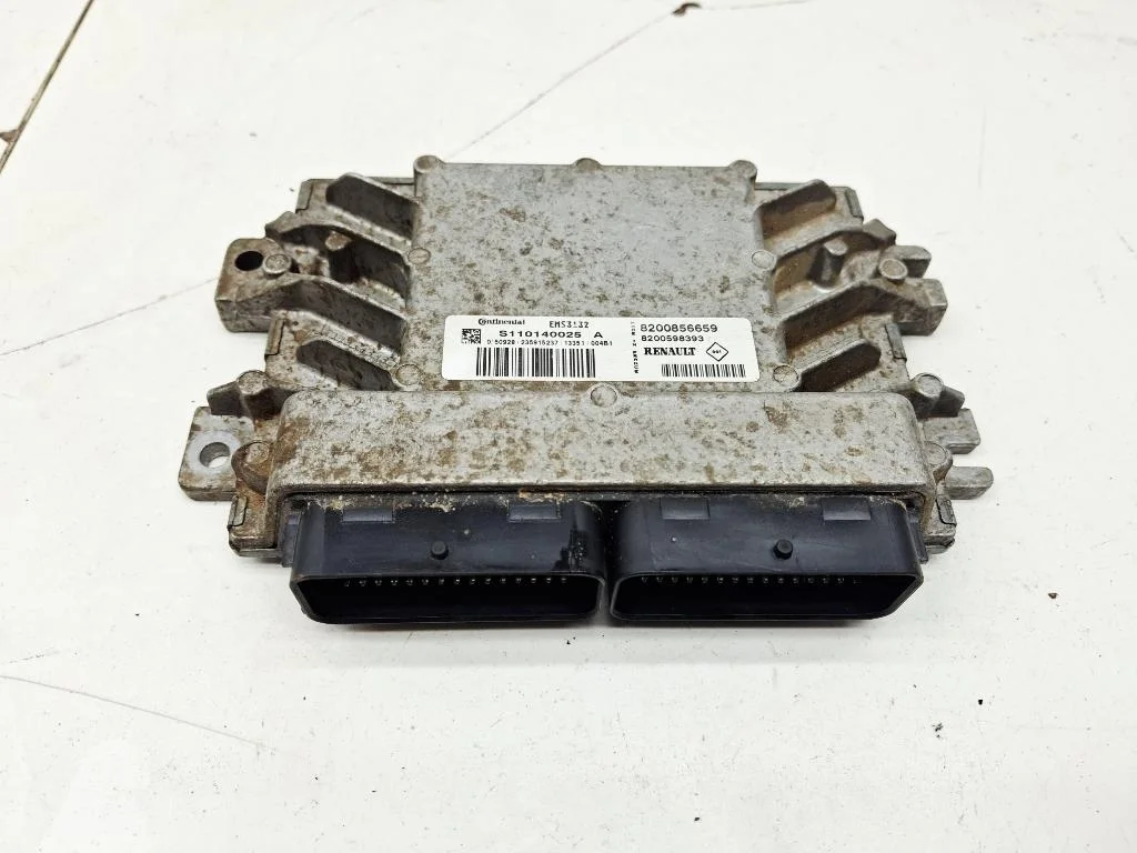 Блок управления двигателем Renault Sandero 1 2014 BS