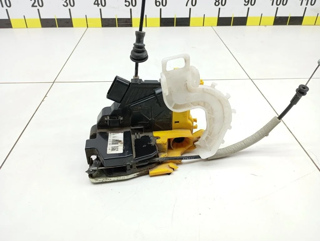 Замок двери передней левой Kia Ceed 2 2015 JD