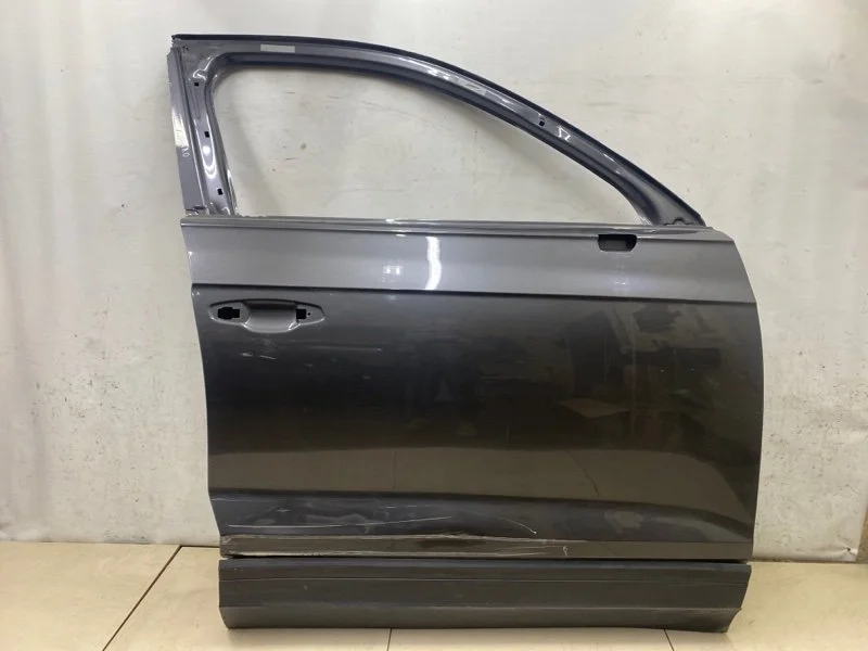 Дверь передняя правая Volkswagen Touareg 3