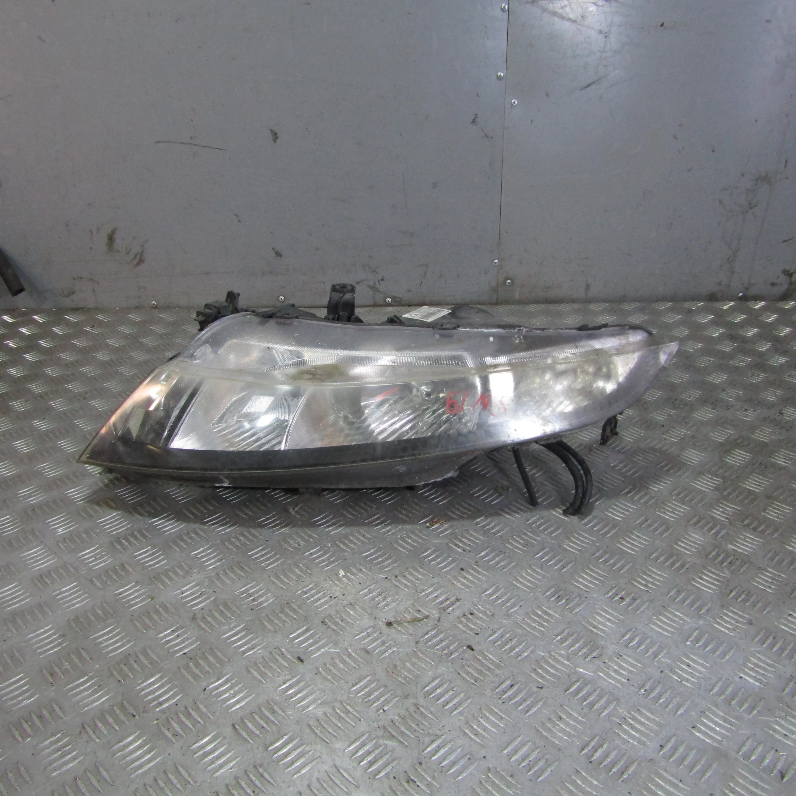 Фара левая HONDA Civic VIII (2005—2009)