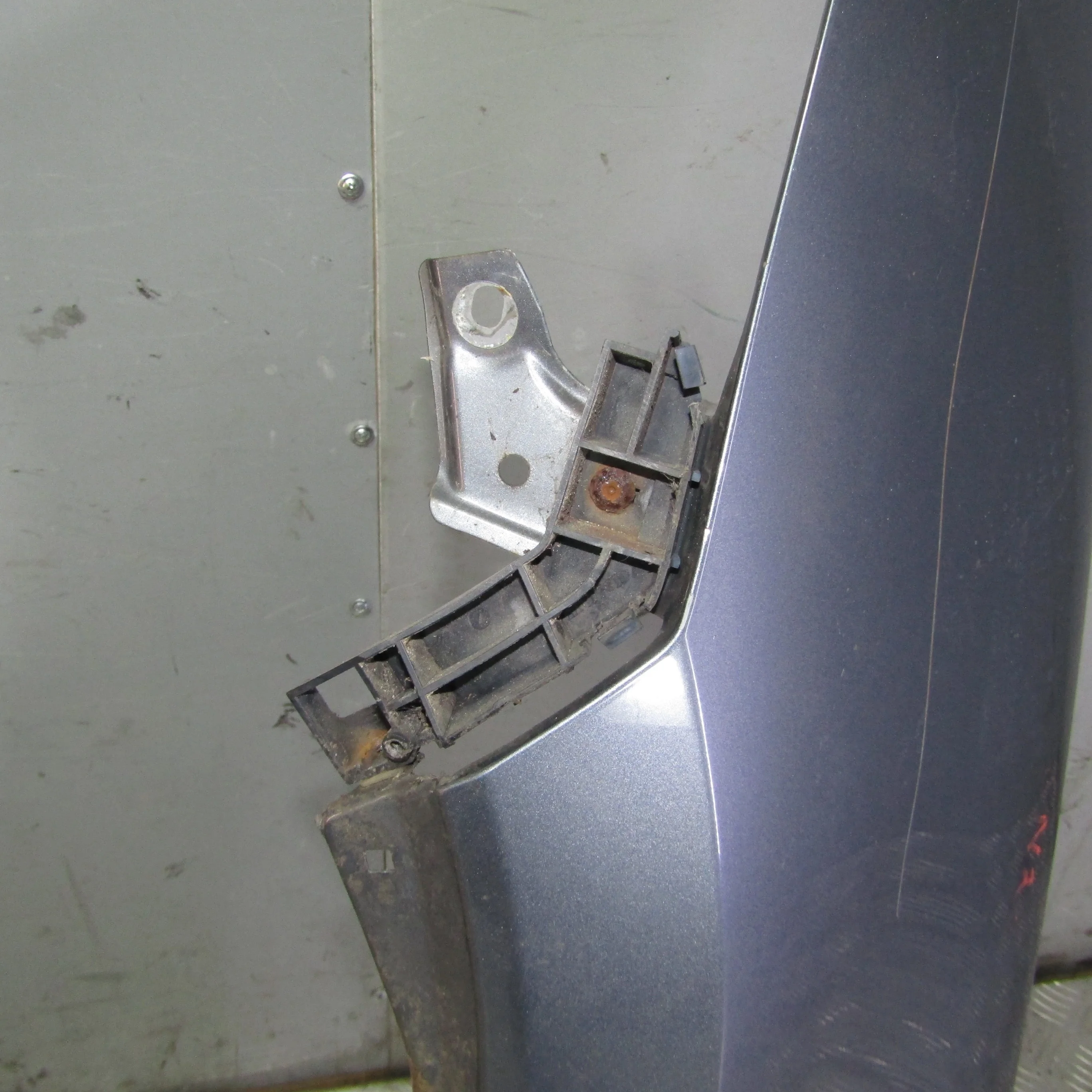 Кронштейн бампера передний левый HONDA Civic VIII