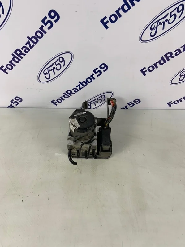 Блок ABS Ford Focus 3 2011 1779677 CB8 1.6 (PNDA)