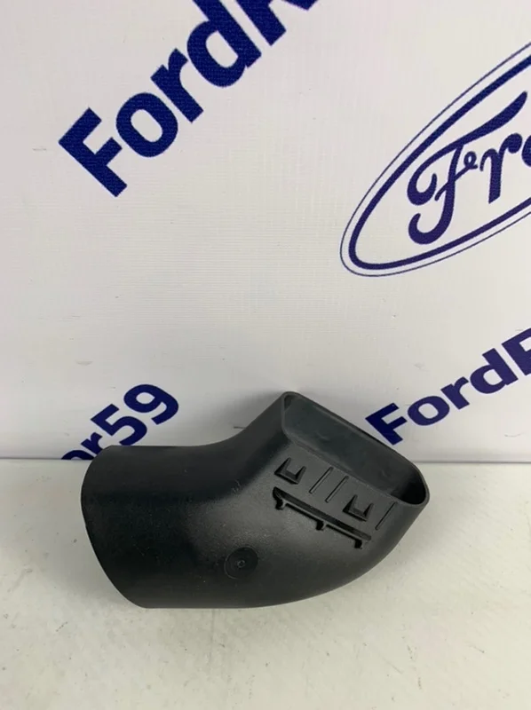 Воздухозаборник Ford Focus 3 2011-2019 2008510 CB8