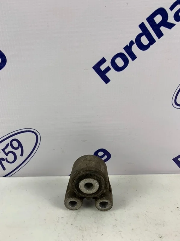 Кронштейн АКПП (Серьга) Ford Focus 2 2005-2011 1370378 CB4 1.6-2.0