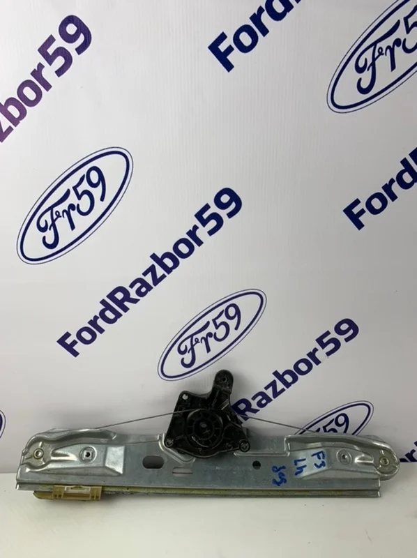 Стеклоподъемник Ford Focus 3 2011-2019 1870372 CB8, задний левый