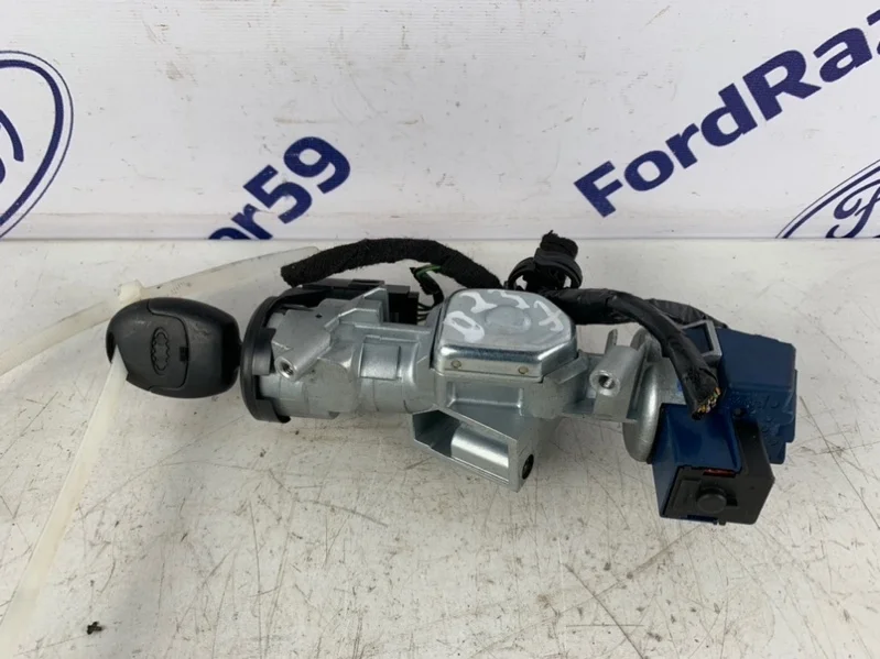 Замок зажигания Ford Focus 2 2006 1681167 CB4 1.6 (HWDA)