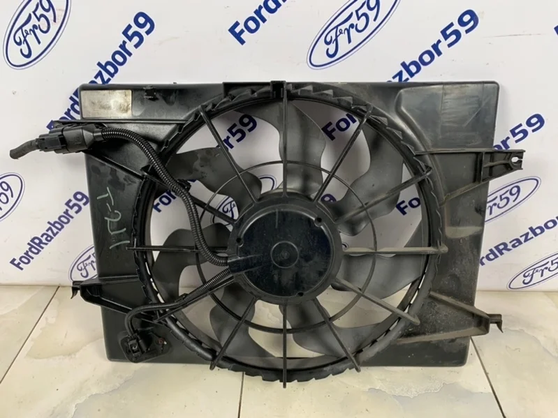 Диффузор с вентилятором Hyundai Tucson 2005 253802E000 JM 2.0 TDCI