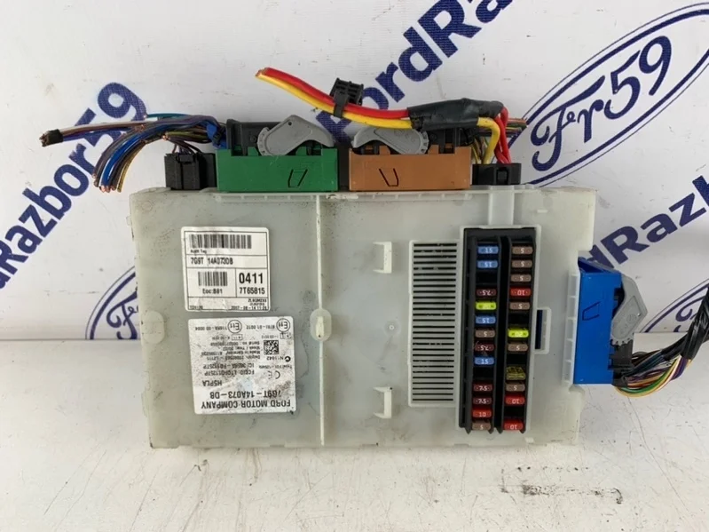 Блок предохранителей салонный Ford Mondeo 4 2007 7G9T14A073DB BE 2.0 (AOBA)