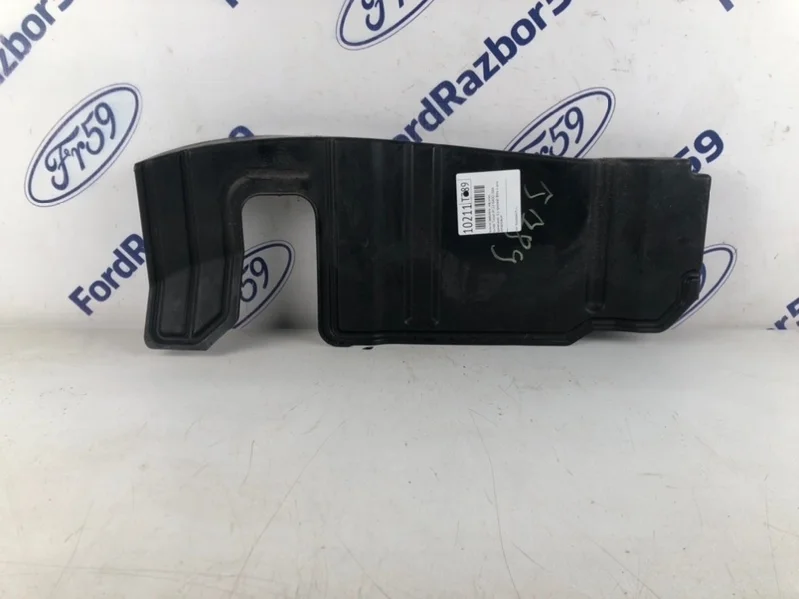 Пыльник двигателя Hyundai Tucson 2004 291302E501 JM 2.0 (G4GC), левый