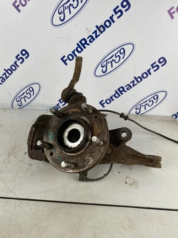 Кулак поворотный Kia Ceed 2008 517162H100 ED 1.6 (G4FC), передний правый