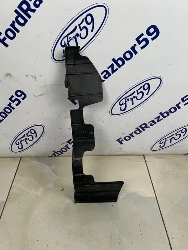 Дефлектор радиатора Kia Ceed 2009 291361H000 ED 1.4 (G4FA), правый