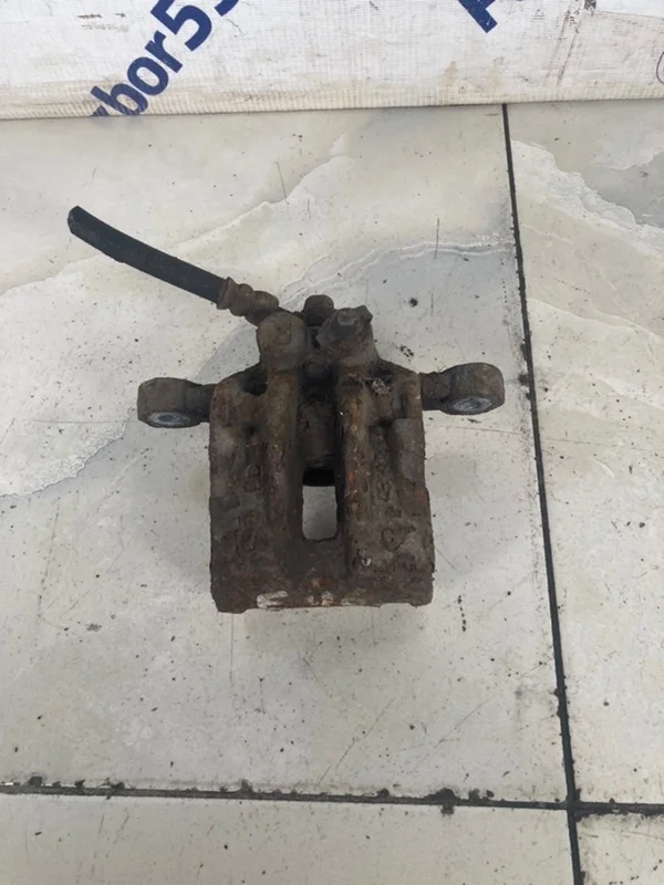 Суппорт Kia Ceed 2009 582301H300 ED 1.4 (G4FA), задний правый