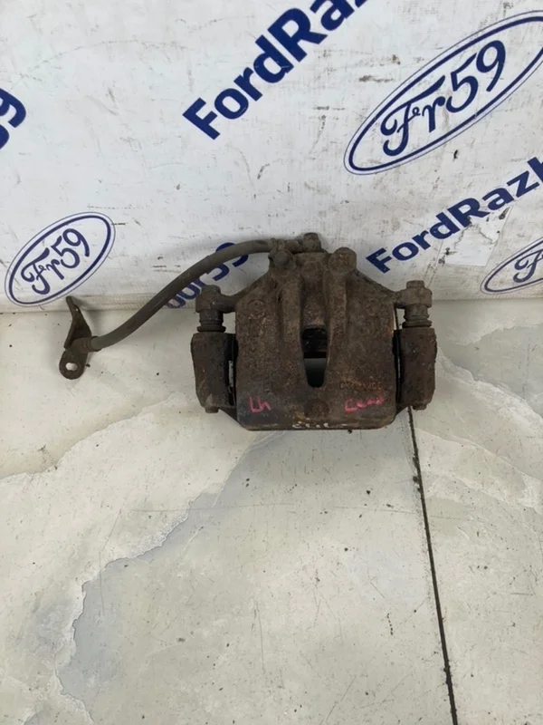 Суппорт Kia Ceed 2009 581101H000 ED 1.4 (G4FA), передний левый