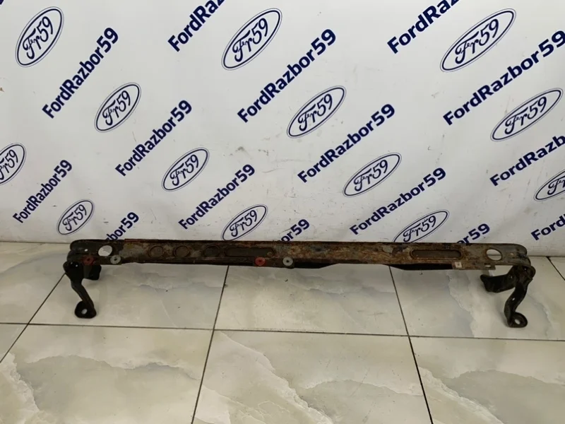 Планка под радиаторы Ford Focus 2 2008 1435962 CB4