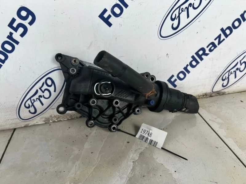 Корпус термостата Renault Kangoo 2010 8200700094 KW0 1.6 (K4M)