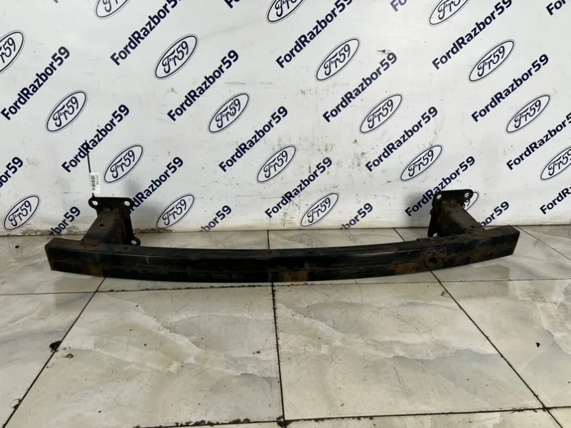 Усилитель бампера Nissan Qashqai 2011 62030JD000 J10, передний