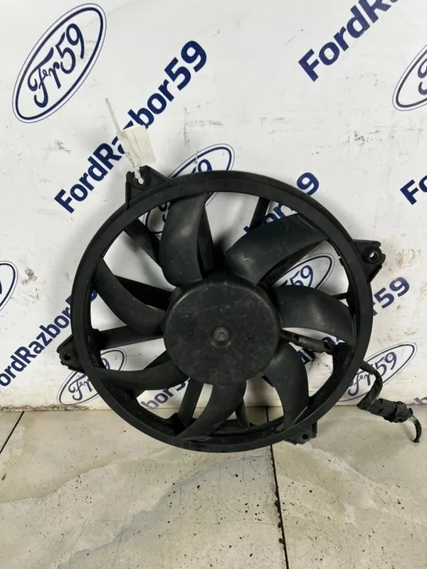 Вентилятор радиатора Peugeot 308 2009 1253K4 T7