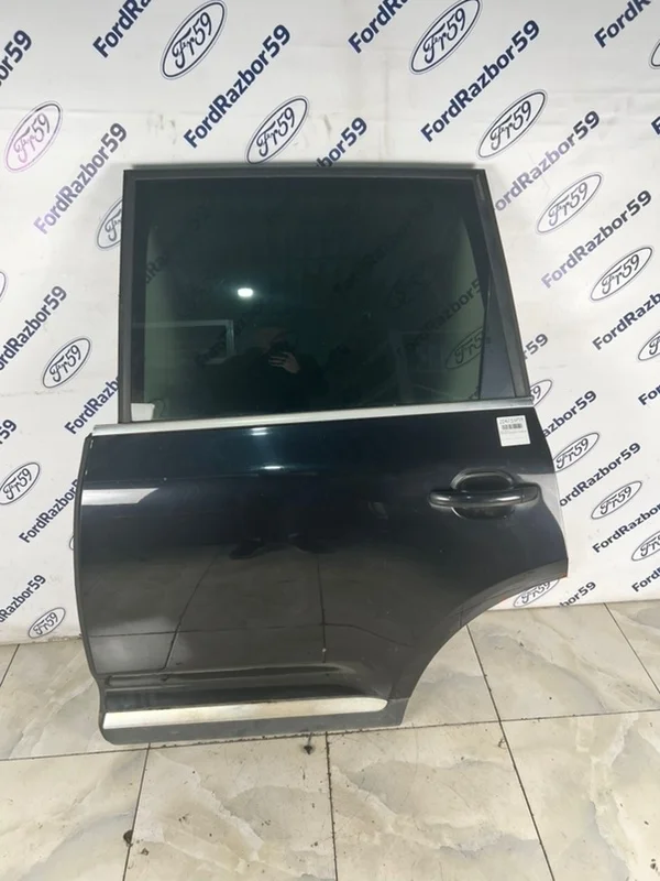 Дверь Volkswagen Touareg 2007 7L0833055M GP (7L7) 3.6 (BHK), задняя левая