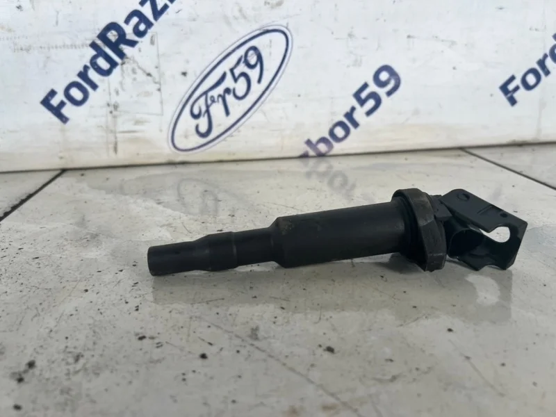 Катушка зажигания Peugeot 207 2009 597064 WC 1.6 (EP6)