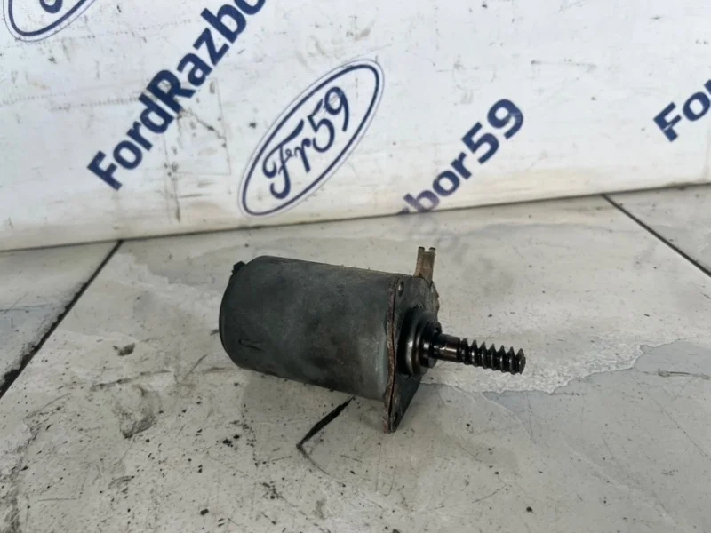 Механизм изменения фаз Peugeot 207 2009 1920LY WC 1.6 (EP6)