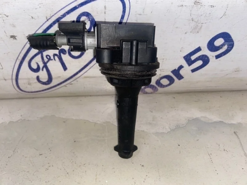 Катушка зажигания Ford Focus ST 2006 1371601 CB4 2.5 (HYDA)