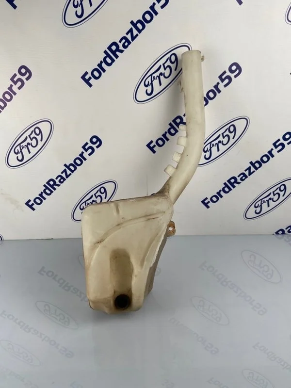 Бачок омывателя Ford Fusion 2007 1354170 CBK 1.4 (FXJA)