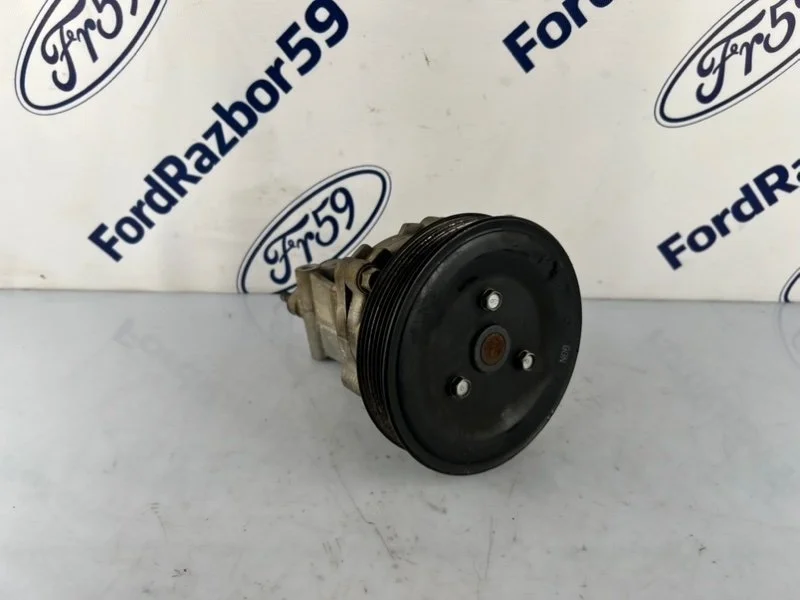 Помпа Mitsubishi Lancer 2008 1300A083 CY 1.8 (4B10)