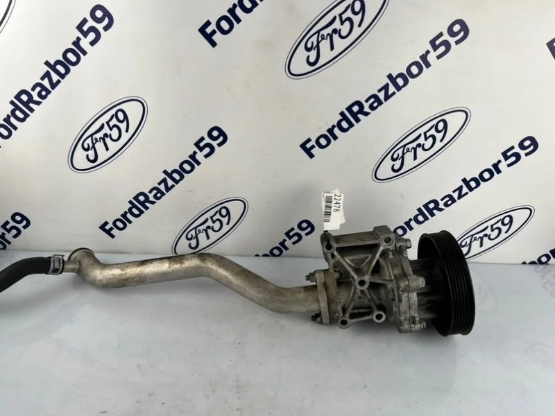 Помпа Mitsubishi Lancer 2009 1300A083 CY 2.0 (4B11)