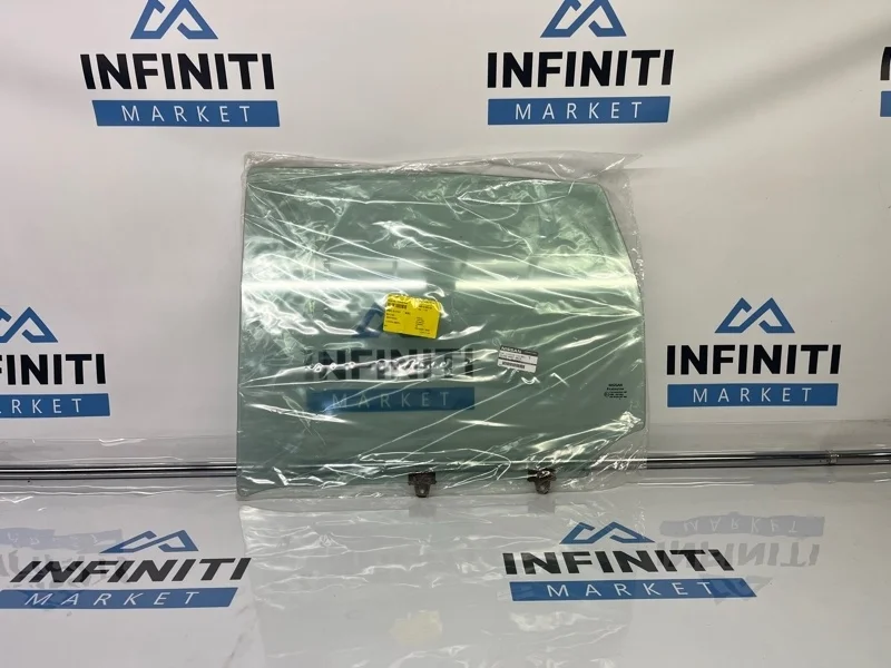 Стекло двери заднее левое NISSAN NOTE E11 HR16DE