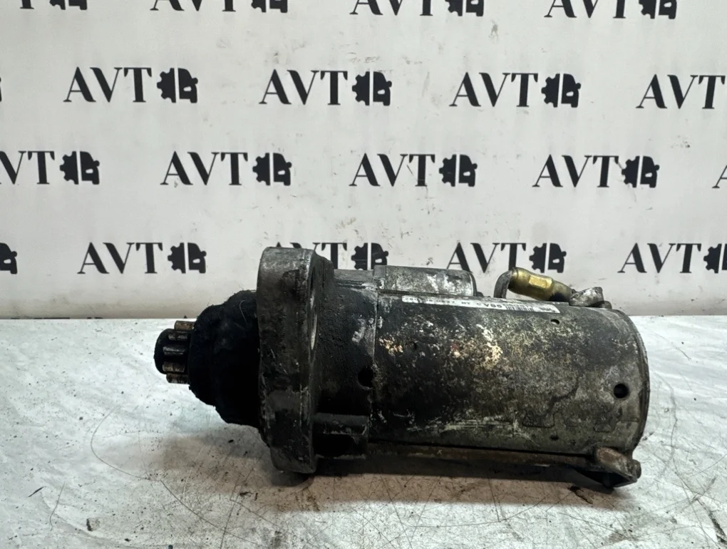 Стартер Audi A3 BZB
