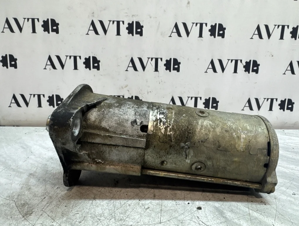 Стартер Volkswagen Amarok CSH