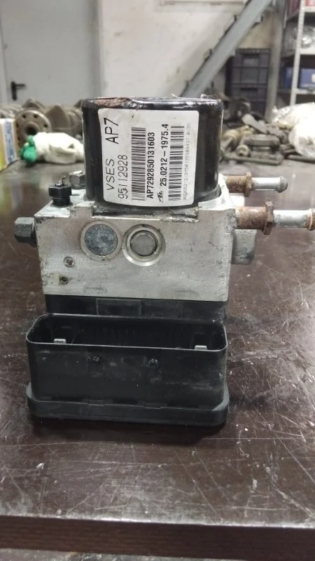 Блок abs Opel Antara 2012 C145