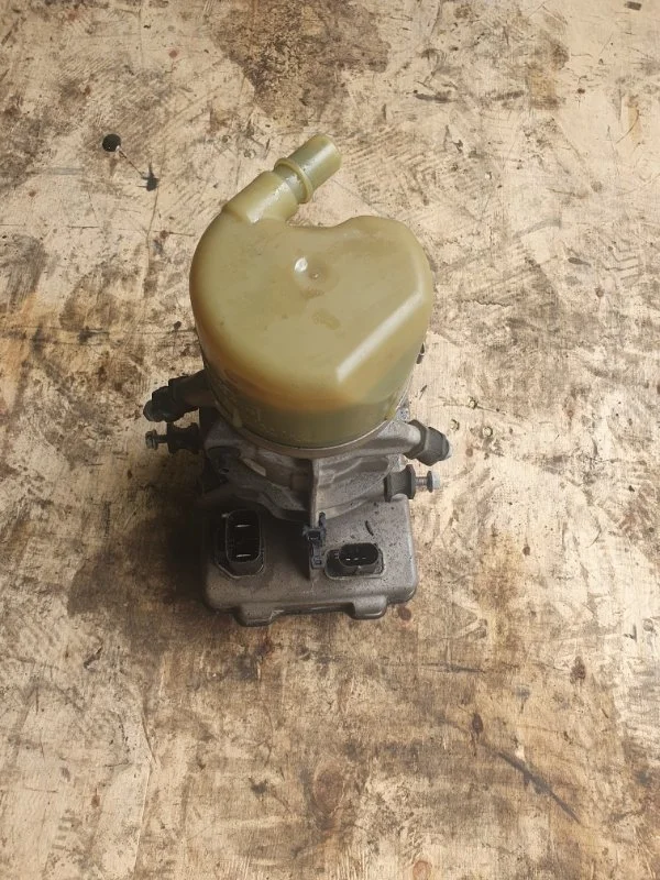 Насос эгур Volvo XC60 2015 рестайлинг