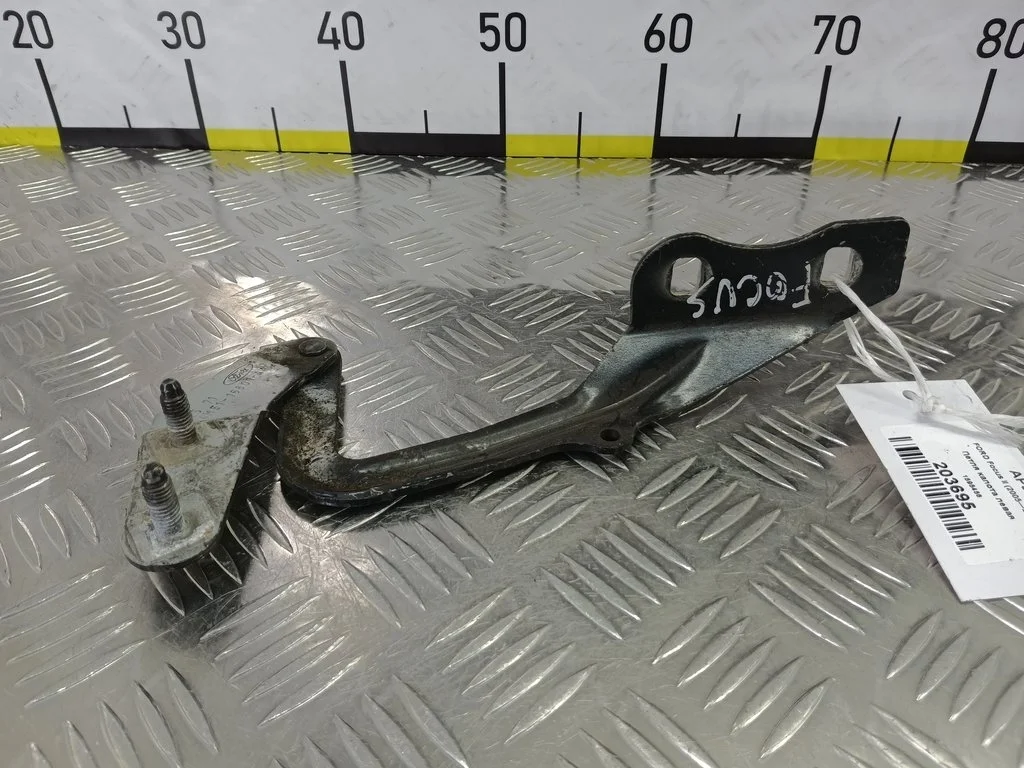 Петля капота левая FORD Focus II (2005—2008)