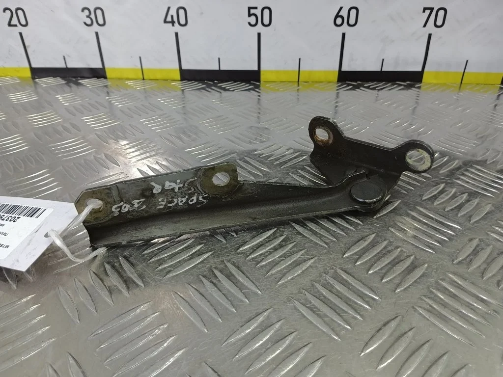 Петля капота левая MITSUBISHI Space Star I рестай