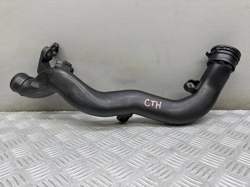 Патрубок интеркулера Volkswagen Tiguan NF