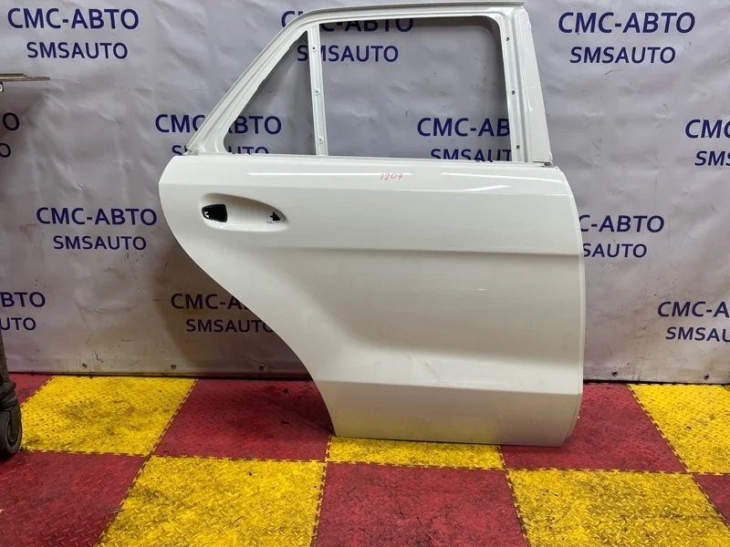 Дверь Mercedes-Benz ML 2012 A1667300205 W166 642.826, задняя правая